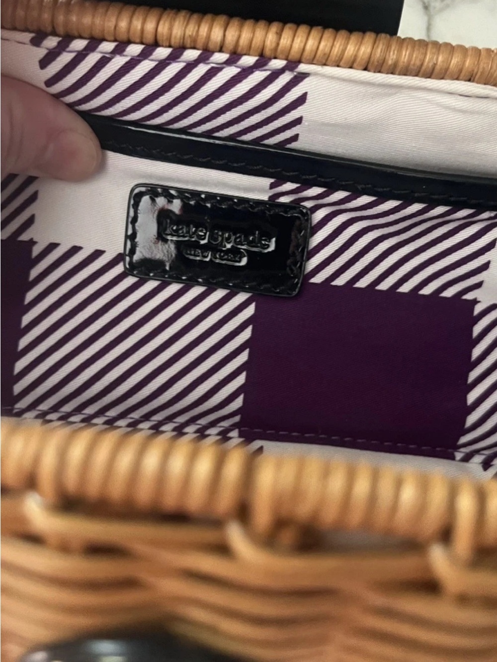 ♠️ KATE SPADE ♠️ Woven Straw Shoulder Bag with Black Leather Trim - Picture 11 of 16